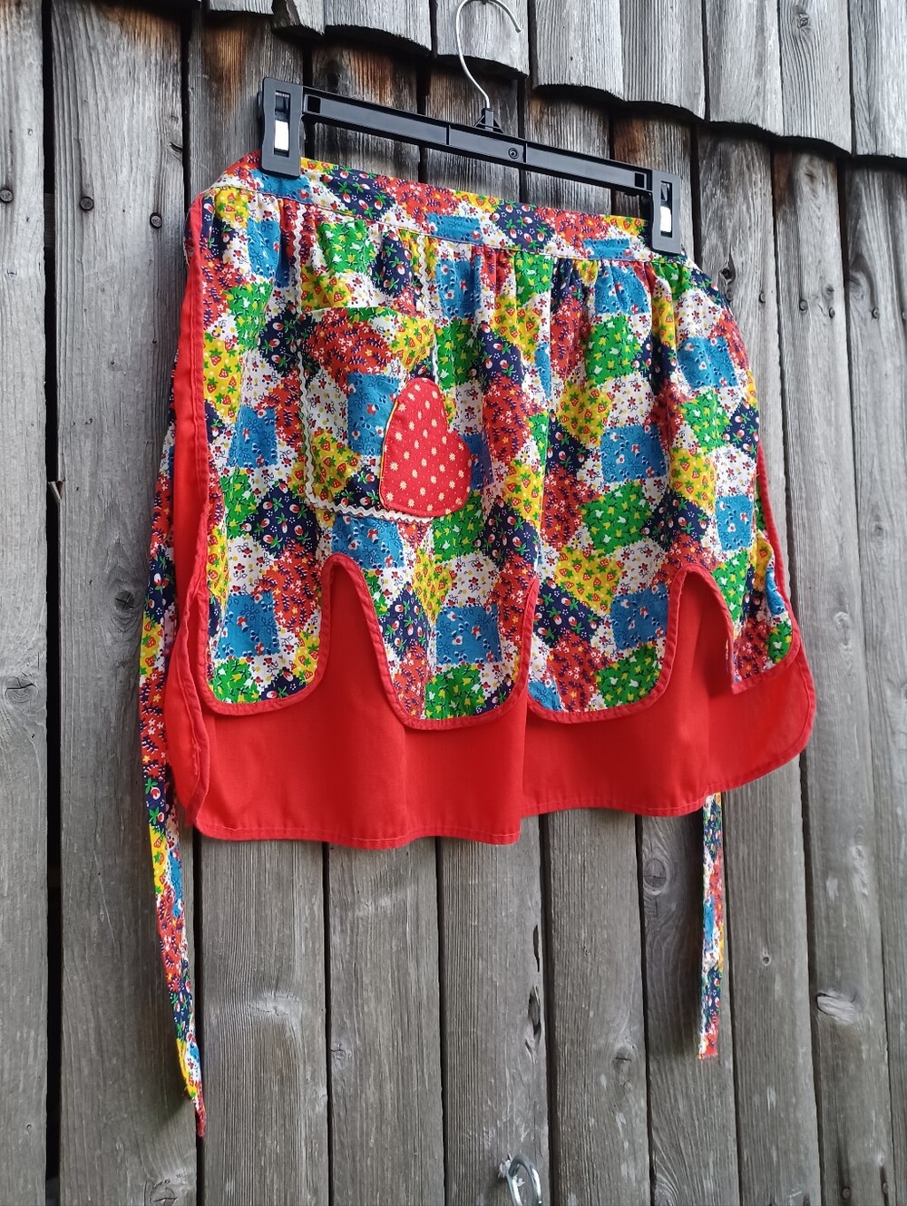 Vintage 70s handmade multicolor patchwork ditzy print reversible tie waist apron